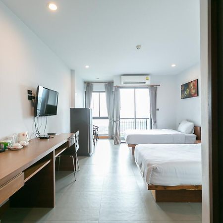 Farthai Residence Phan Thong Exterior foto