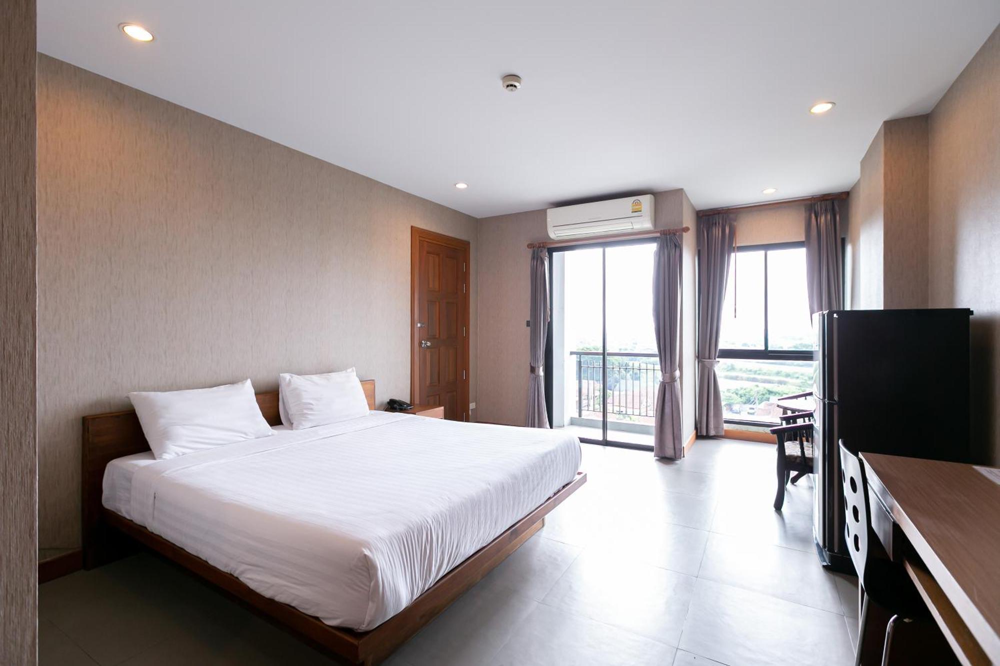 Farthai Residence Phan Thong Exterior foto