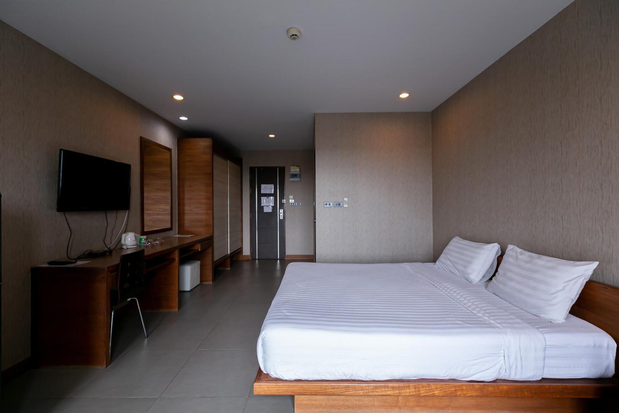 Farthai Residence Phan Thong Exterior foto