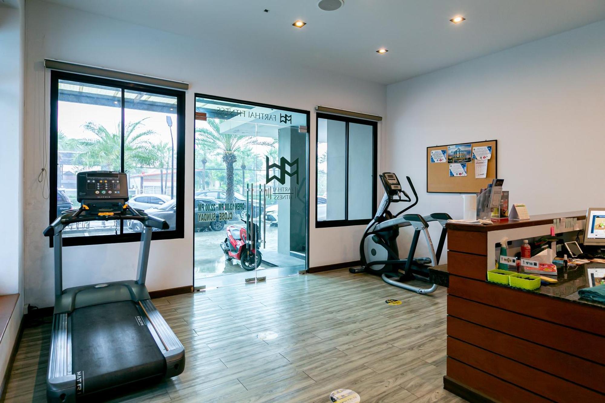 Farthai Residence Phan Thong Exterior foto