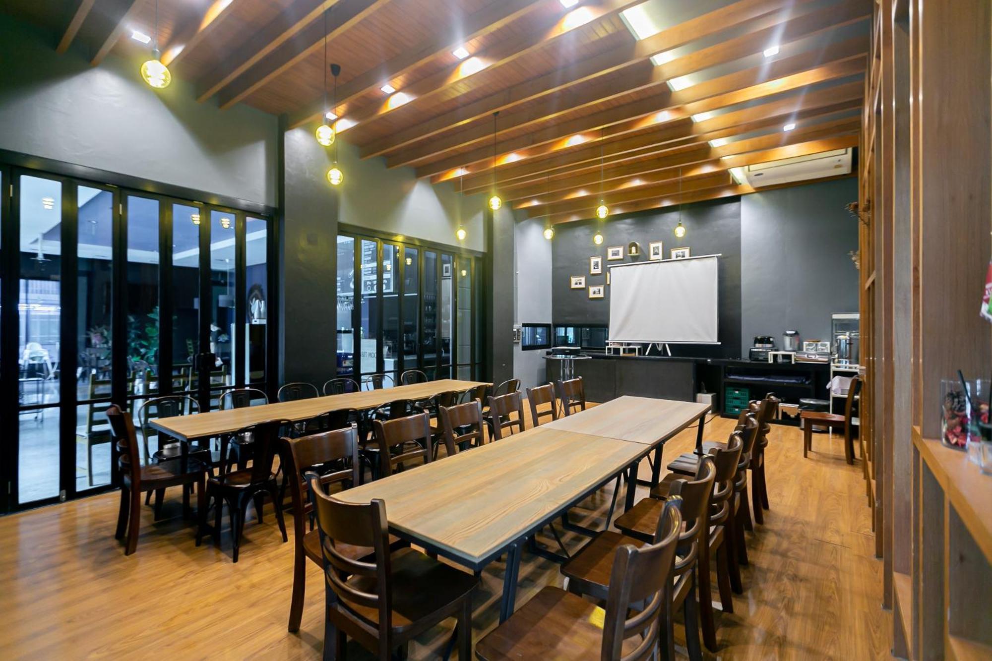 Farthai Residence Phan Thong Exterior foto